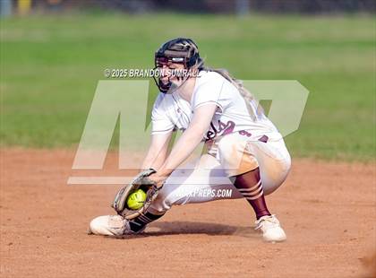 Thumbnail 2 in Maplesville vs Thorsby (Chilton County Tournament Semifinal) photogallery.