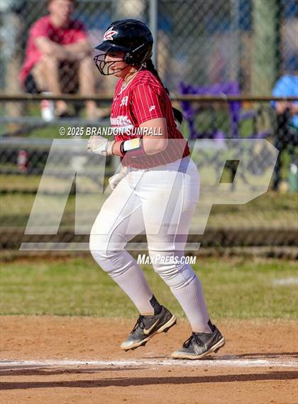 Thumbnail 1 in Maplesville vs Thorsby (Chilton County Tournament Semifinal) photogallery.