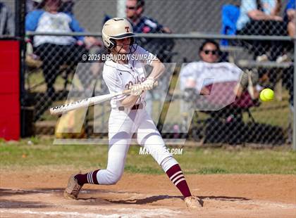 Thumbnail 1 in Maplesville vs Thorsby (Chilton County Tournament Semifinal) photogallery.
