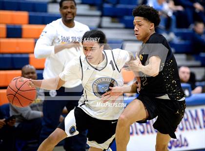 Thumbnail 3 in Oak Cliff Faith Family Academy vs Bella Vista Grind Academy (Tarkanian Classic) photogallery.