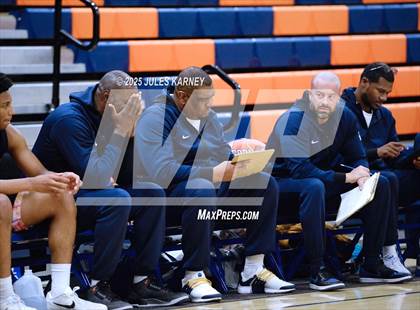 Thumbnail 2 in Oak Cliff Faith Family Academy vs Bella Vista Grind Academy (Tarkanian Classic) photogallery.