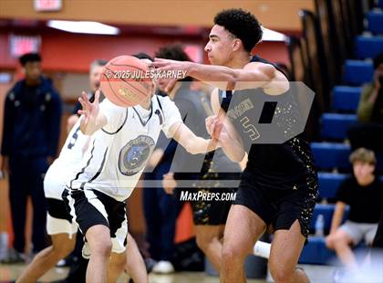 Thumbnail 1 in Oak Cliff Faith Family Academy vs Bella Vista Grind Academy (Tarkanian Classic) photogallery.