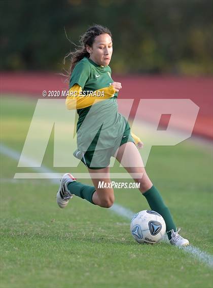Thumbnail 1 in Shorecrest Prep vs East Lake photogallery.