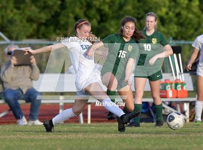 Thumbnail 3 in Shorecrest Prep vs East Lake photogallery.