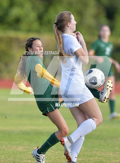 Thumbnail 2 in Shorecrest Prep vs East Lake photogallery.