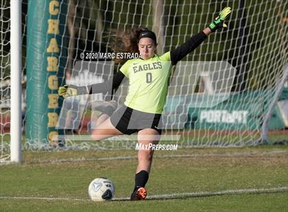 Thumbnail 3 in Shorecrest Prep vs East Lake photogallery.