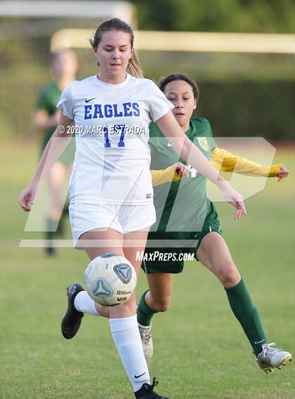 Thumbnail 2 in Shorecrest Prep vs East Lake photogallery.
