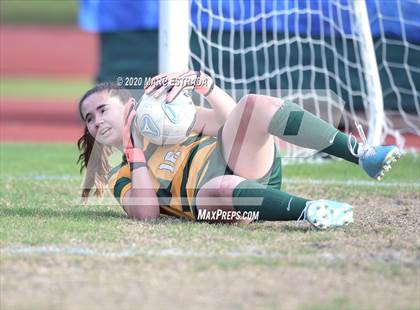 Thumbnail 1 in Shorecrest Prep vs East Lake photogallery.