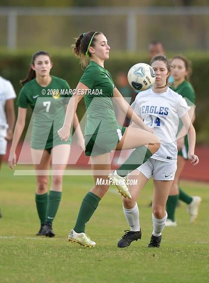 Thumbnail 2 in Shorecrest Prep vs East Lake photogallery.