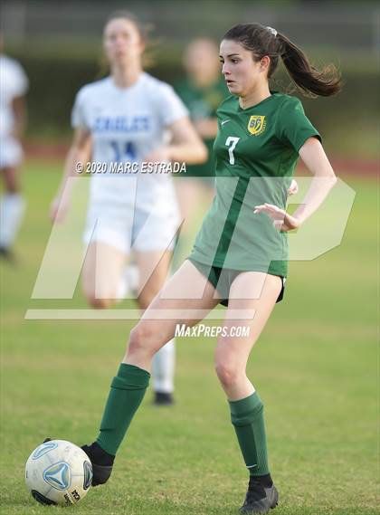 Thumbnail 1 in Shorecrest Prep vs East Lake photogallery.