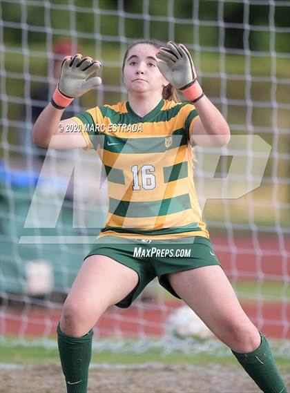 Thumbnail 2 in Shorecrest Prep vs East Lake photogallery.