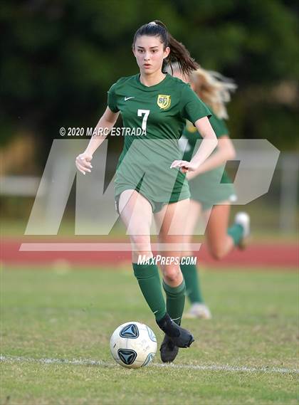 Thumbnail 3 in Shorecrest Prep vs East Lake photogallery.