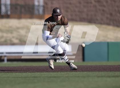 Thumbnail 3 in Chicago Mt. Carmel vs Belleville East (GCS Stadium) photogallery.
