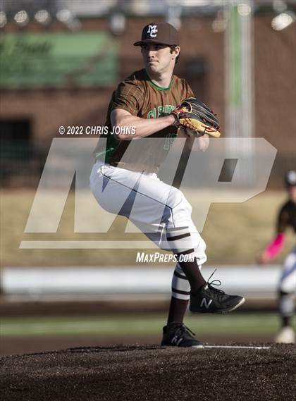 Thumbnail 2 in Chicago Mt. Carmel vs Belleville East (GCS Stadium) photogallery.