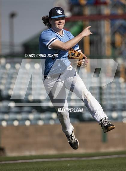 Thumbnail 1 in Chicago Mt. Carmel vs Belleville East (GCS Stadium) photogallery.
