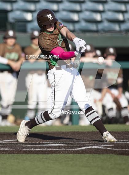 Thumbnail 2 in Chicago Mt. Carmel vs Belleville East (GCS Stadium) photogallery.
