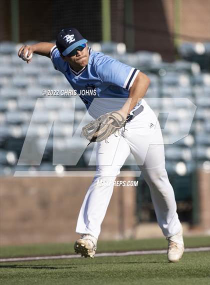 Thumbnail 2 in Chicago Mt. Carmel vs Belleville East (GCS Stadium) photogallery.
