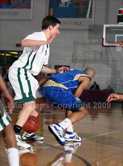 Thumbnail 3 in Strake Jesuit vs. Elkins (Texas 5A Region 3 Semifinal) photogallery.