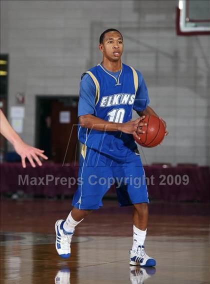 Thumbnail 3 in Strake Jesuit vs. Elkins (Texas 5A Region 3 Semifinal) photogallery.