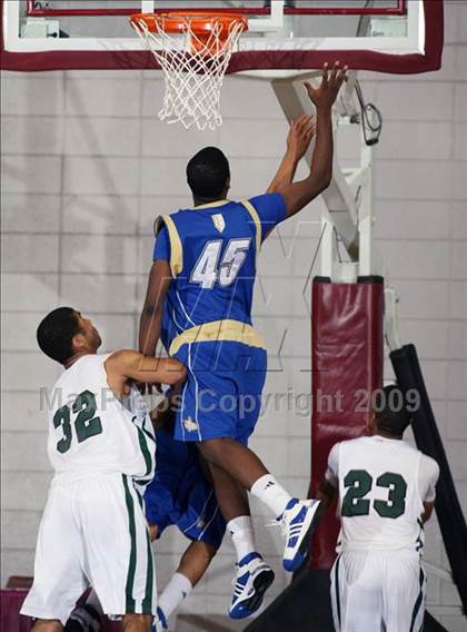 Thumbnail 1 in Strake Jesuit vs. Elkins (Texas 5A Region 3 Semifinal) photogallery.