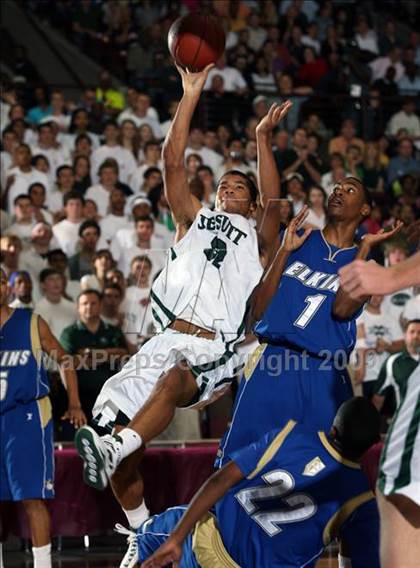 Thumbnail 3 in Strake Jesuit vs. Elkins (Texas 5A Region 3 Semifinal) photogallery.