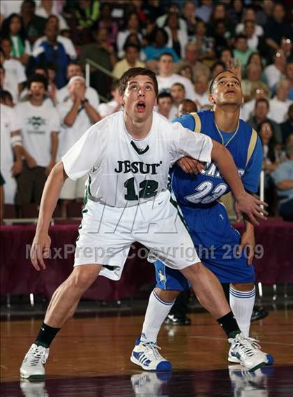 Thumbnail 2 in Strake Jesuit vs. Elkins (Texas 5A Region 3 Semifinal) photogallery.
