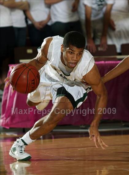 Thumbnail 2 in Strake Jesuit vs. Elkins (Texas 5A Region 3 Semifinal) photogallery.
