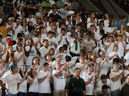 Thumbnail 3 in Strake Jesuit vs. Elkins (Texas 5A Region 3 Semifinal) photogallery.