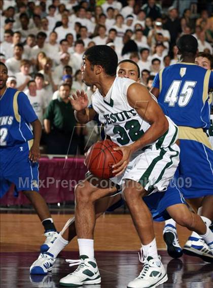 Thumbnail 1 in Strake Jesuit vs. Elkins (Texas 5A Region 3 Semifinal) photogallery.