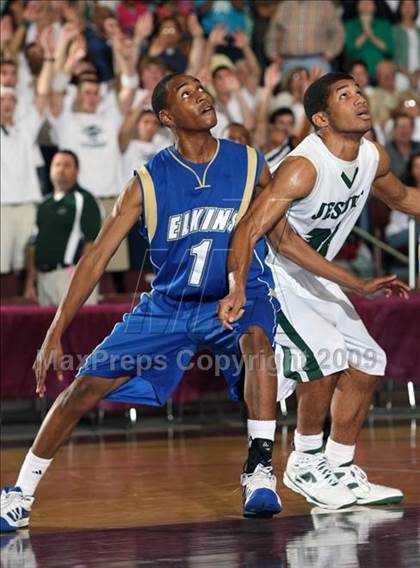 Thumbnail 1 in Strake Jesuit vs. Elkins (Texas 5A Region 3 Semifinal) photogallery.