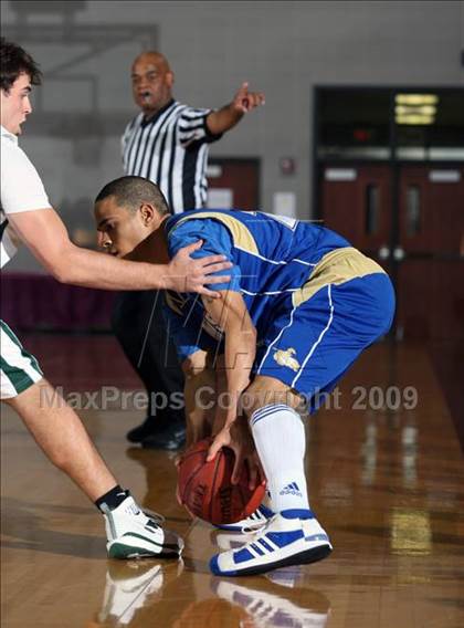 Thumbnail 3 in Strake Jesuit vs. Elkins (Texas 5A Region 3 Semifinal) photogallery.