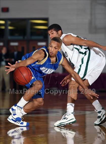 Thumbnail 3 in Strake Jesuit vs. Elkins (Texas 5A Region 3 Semifinal) photogallery.