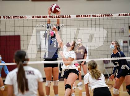 Thumbnail 1 in Hondo vs Devine (JV) photogallery.