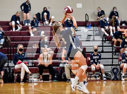 Thumbnail 1 in Hondo vs Devine (JV) photogallery.
