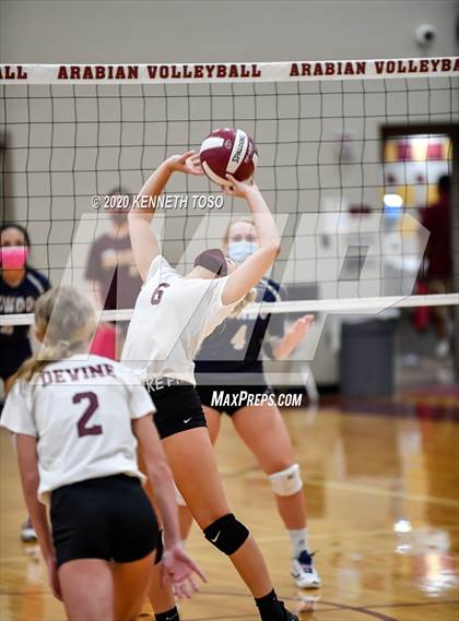 Thumbnail 1 in Hondo vs Devine (JV) photogallery.