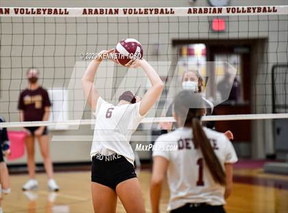 Thumbnail 2 in Hondo vs Devine (JV) photogallery.