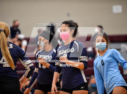 Thumbnail 2 in Hondo vs Devine (JV) photogallery.