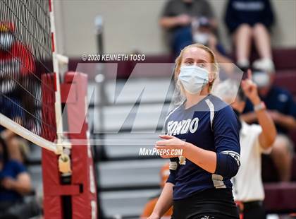 Thumbnail 3 in Hondo vs Devine (JV) photogallery.