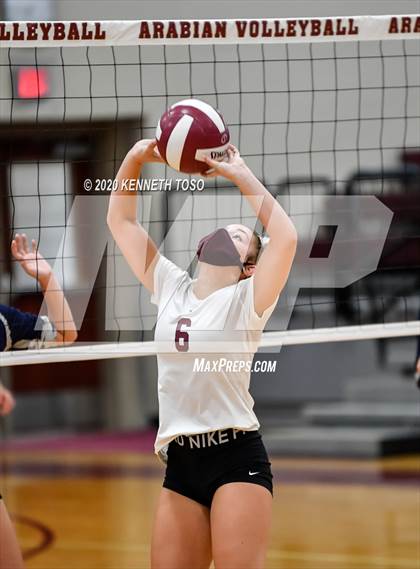 Thumbnail 2 in Hondo vs Devine (JV) photogallery.