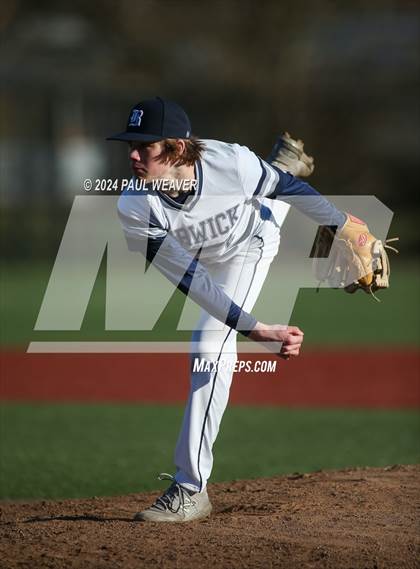 Thumbnail 1 in Holy Cross @ Berwick photogallery.