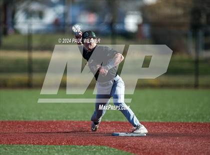 Thumbnail 1 in Holy Cross @ Berwick photogallery.