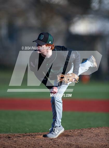 Thumbnail 1 in Holy Cross @ Berwick photogallery.