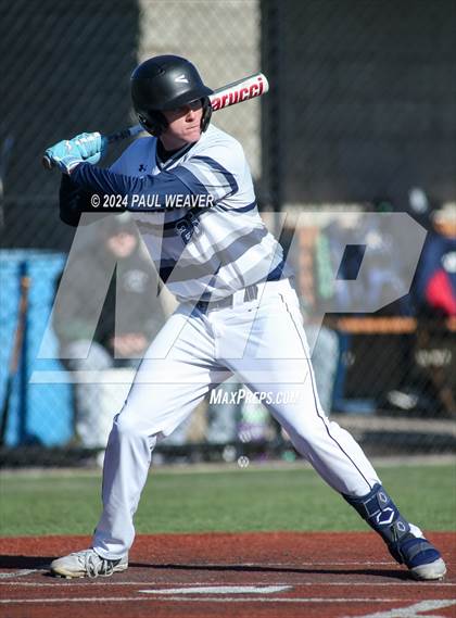 Thumbnail 1 in Holy Cross @ Berwick photogallery.