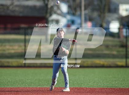 Thumbnail 2 in Holy Cross @ Berwick photogallery.