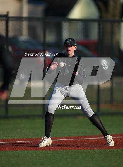 Thumbnail 3 in Holy Cross @ Berwick photogallery.