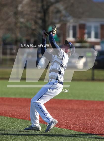 Thumbnail 3 in Holy Cross @ Berwick photogallery.