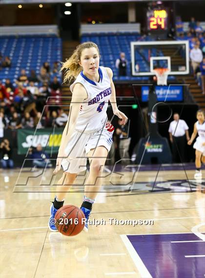 Thumbnail 2 in Rio Linda vs. Christian Brothers (CIF SJS D3 Final) photogallery.