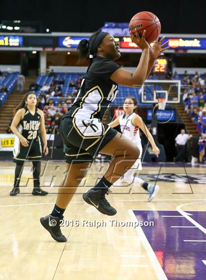Thumbnail 3 in Rio Linda vs. Christian Brothers (CIF SJS D3 Final) photogallery.