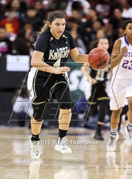 Thumbnail 1 in Rio Linda vs. Christian Brothers (CIF SJS D3 Final) photogallery.