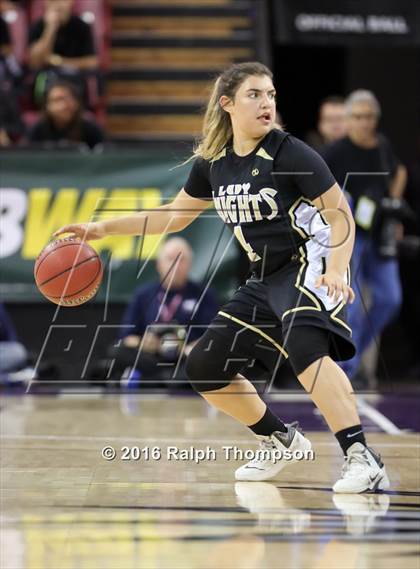 Thumbnail 2 in Rio Linda vs. Christian Brothers (CIF SJS D3 Final) photogallery.